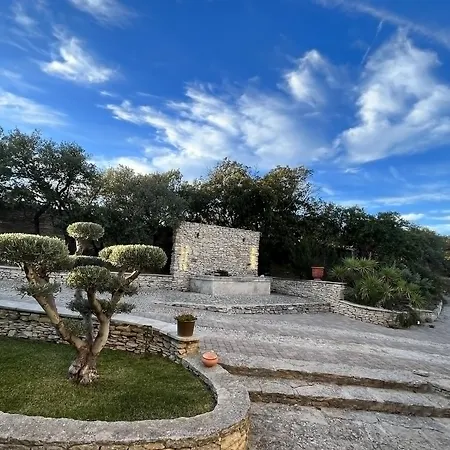 Le Petit Palais D'aglae Gordes